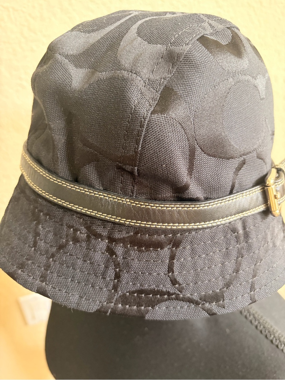 Coach Black Signature Jacquard Bucket Hat with Buckle Band Accent - Picture 2 of 6